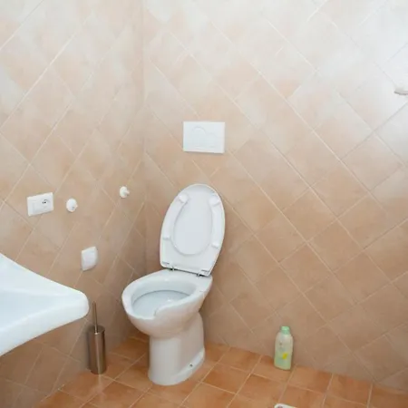 La Casetta Nel Bosco Bed & Breakfast Castellana Grotte